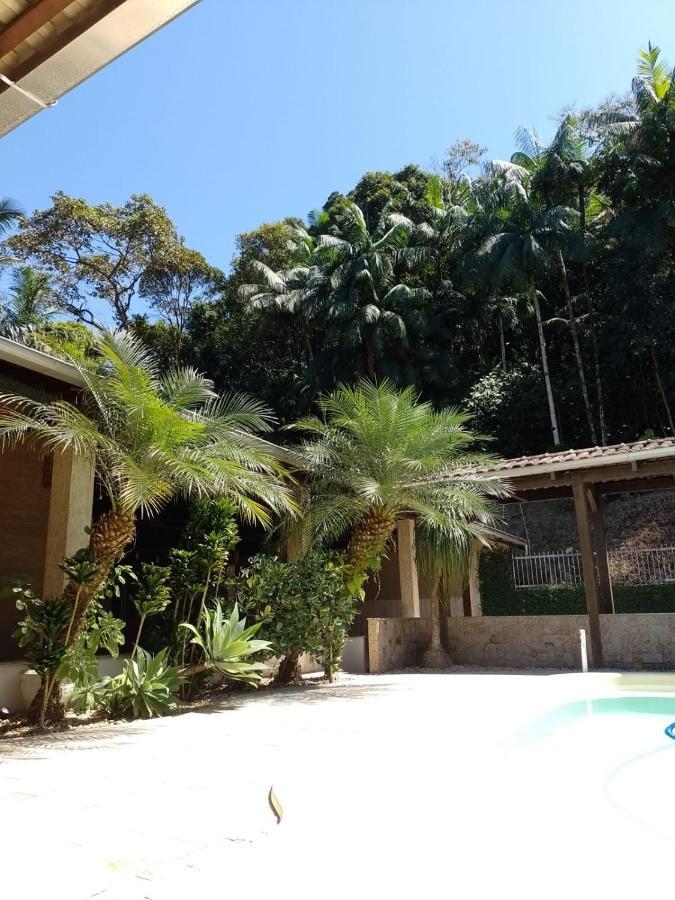 Le Loup Residencia Para Hospedagem Suites 2 Blumenau Exterior photo